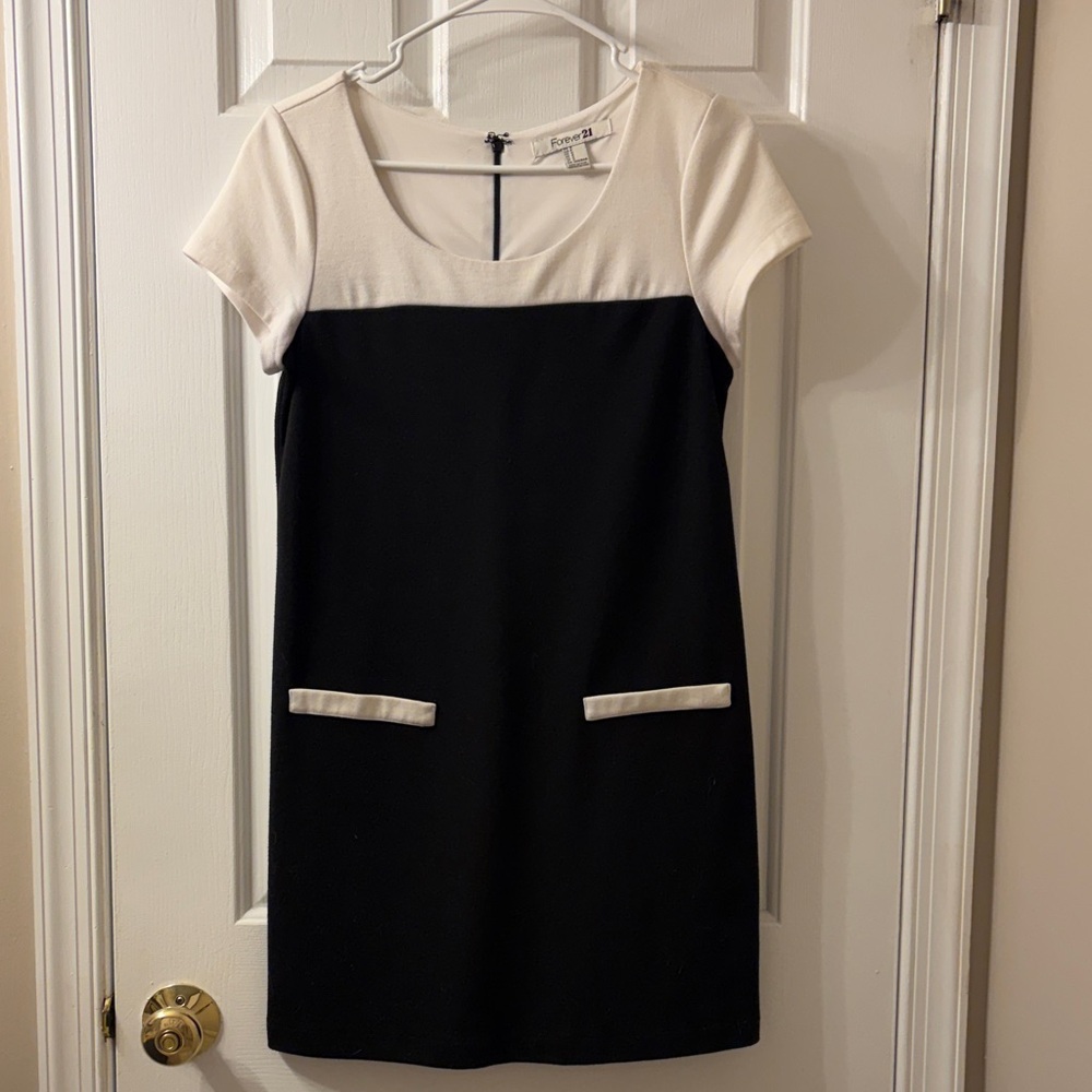 Forever 21 Two-Tone Black and White Mini Dress